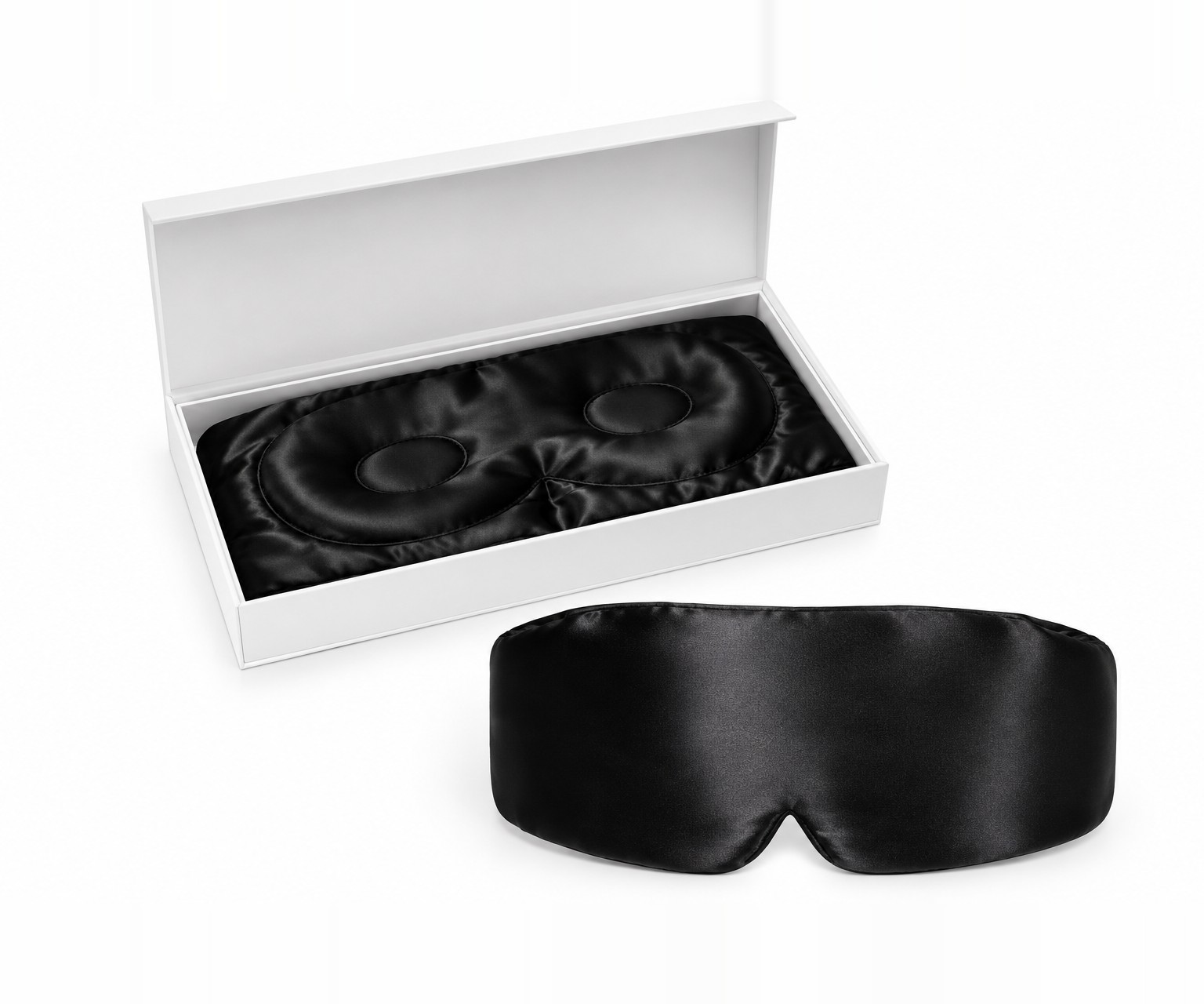 Black Blackout silk eye mask with its gift box